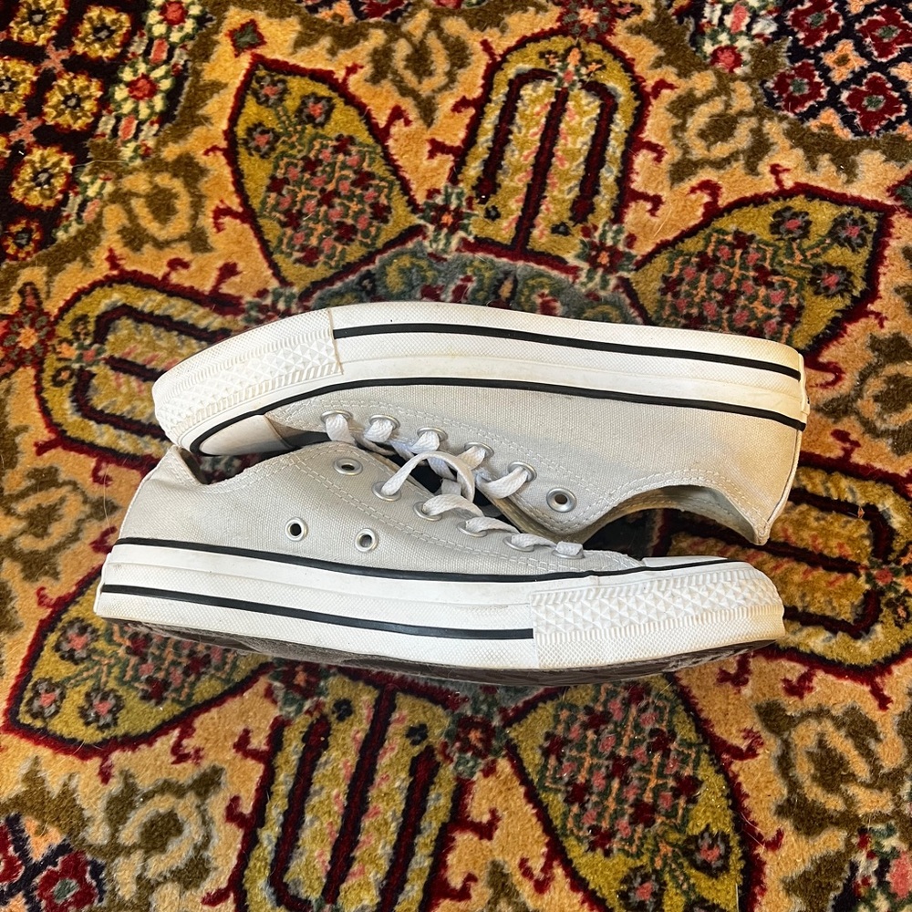 Grey Converse - Picture 2 of 5